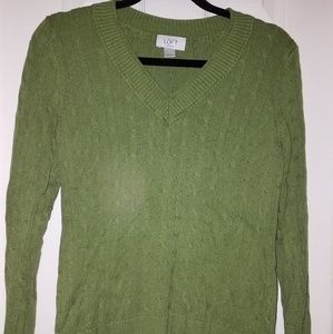 Light weight sweater